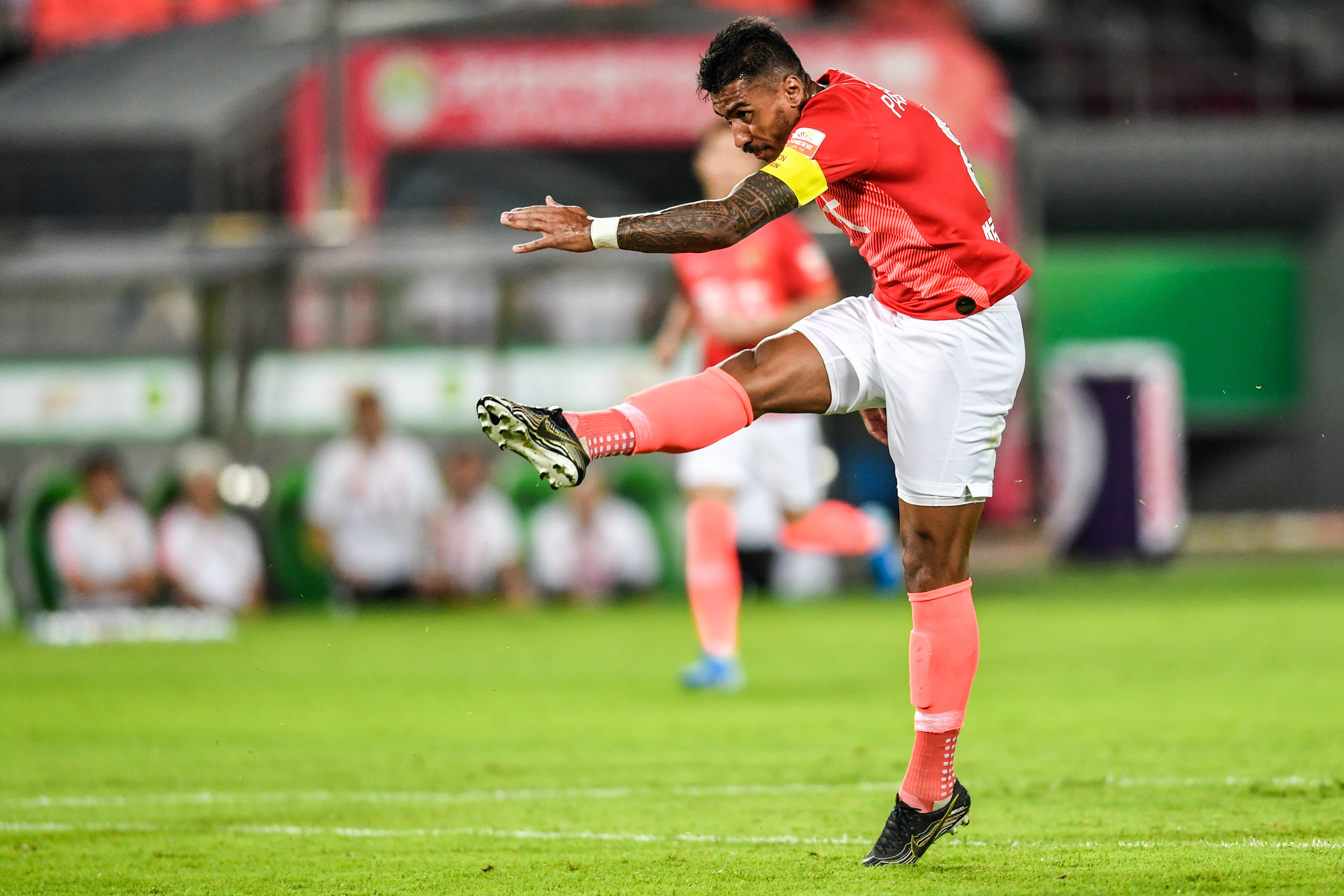نتائج مباريات دوري أبطال أوروبا للرجالأحدث التطورات والأهداف البارزة نتائج مباريات دوري أبطال أوروبا للرجالأحدث التطورات والأهداف البارزة